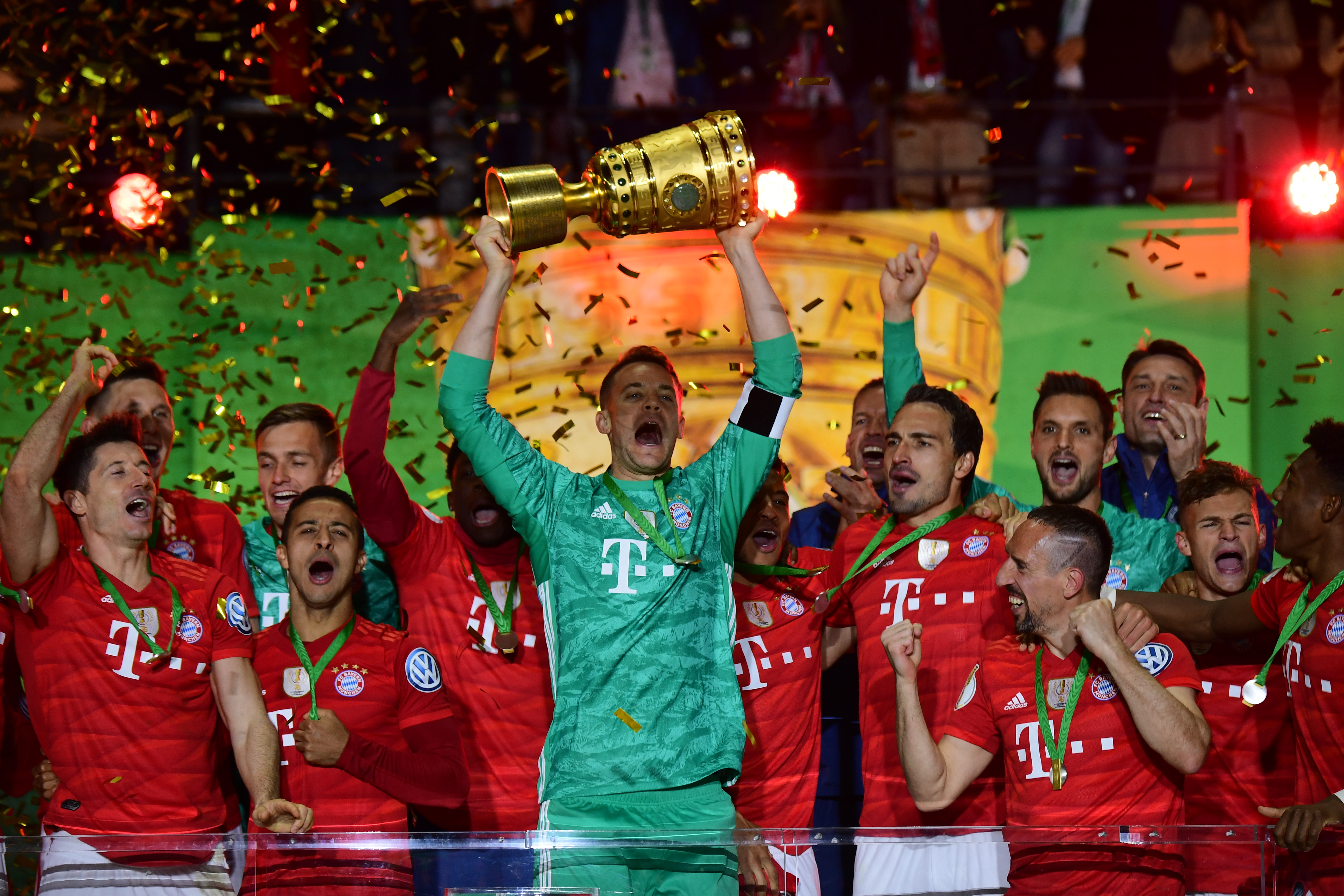 韩媒：韩国高中生球员朴柱荣签约葡甲帕索斯费雷拉一线队（韩媒：韩国高中生朴柱荣加盟葡甲帕索斯费雷拉一线队）