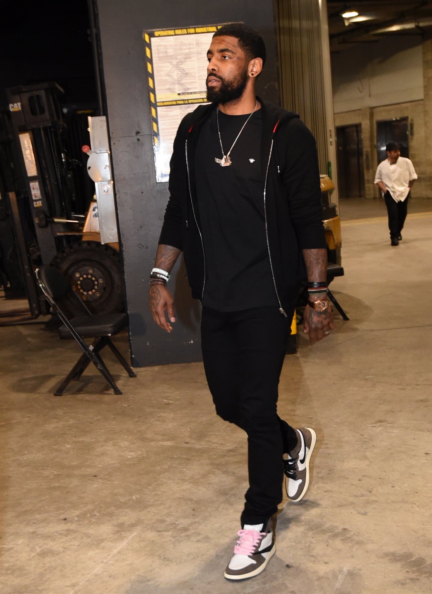 媒体人：北京去年签约奥莫特有苦难言 没想到又从宁波引进马帝昂（媒体人称北京去年签奥莫特颇多无奈，如今又从宁波引进马帝昂）