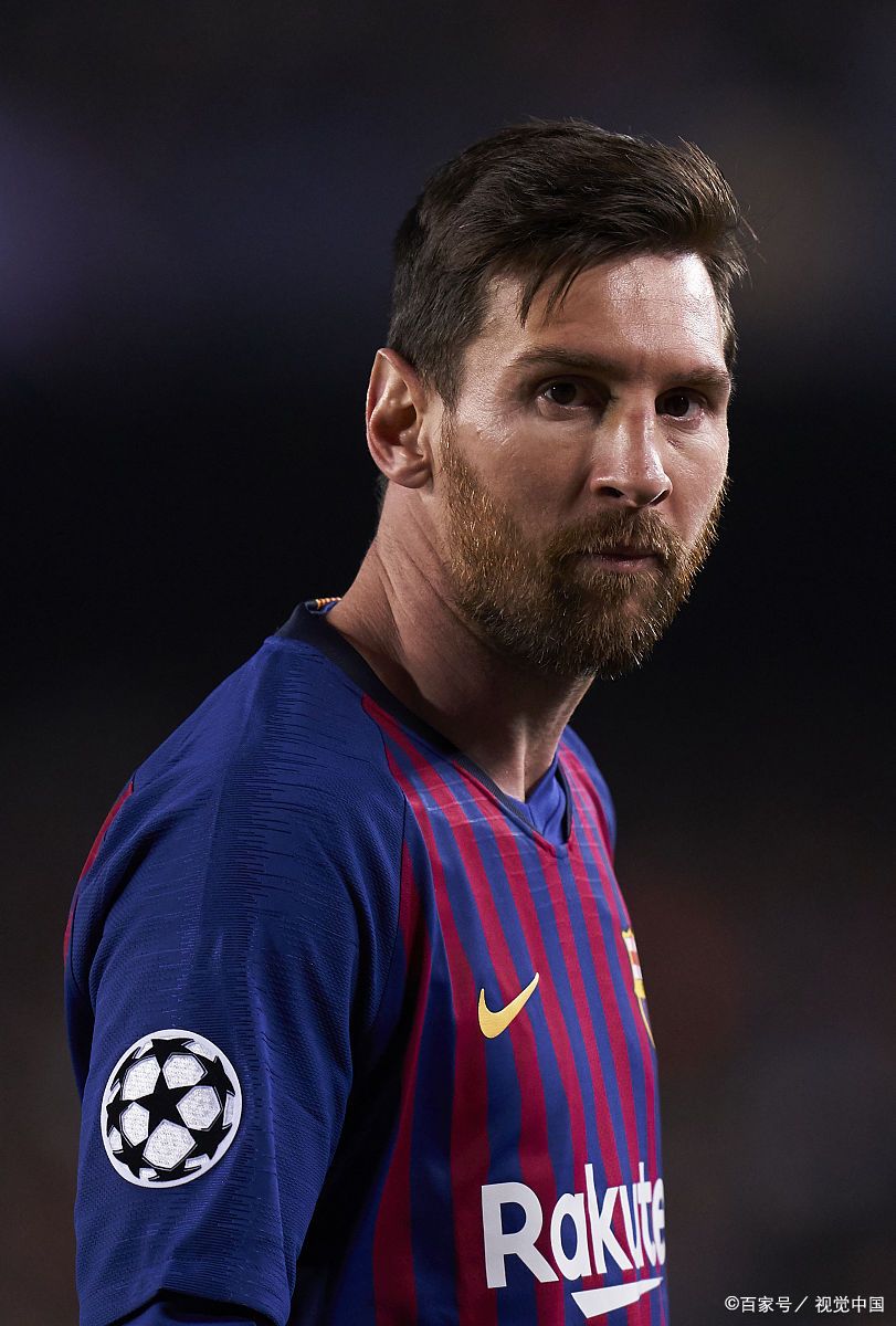 罗马诺：谢什科选择下家将考虑多种因素，包括欧战、薪水等（罗马诺：谢什科选下家将综合考量欧战、薪资等因素）