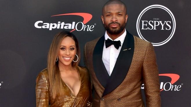 哈兰德单场五球震撼世界（哈兰德独中五元，惊艳足坛）