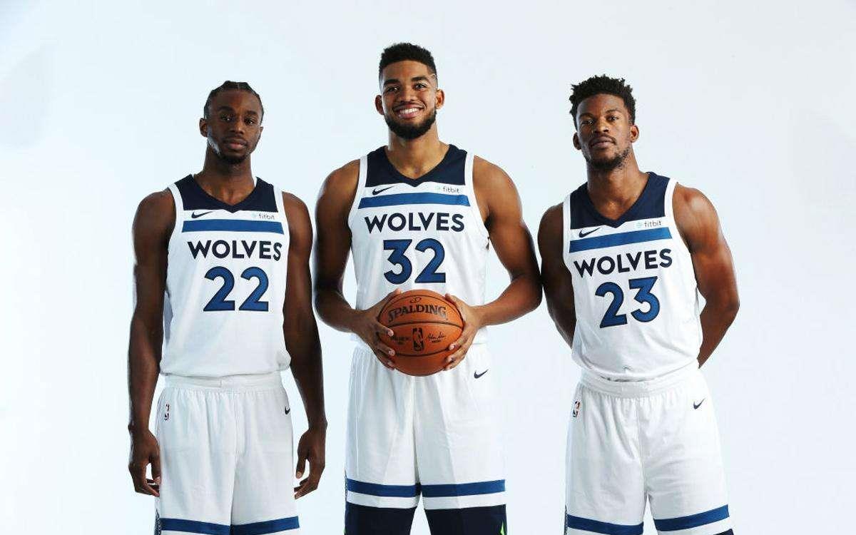 TA：桑德兰的定位球战术取得成效，阿森纳需要更好的控制比赛（TA：桑德兰定位球奏效，阿森纳需加强比赛掌控）