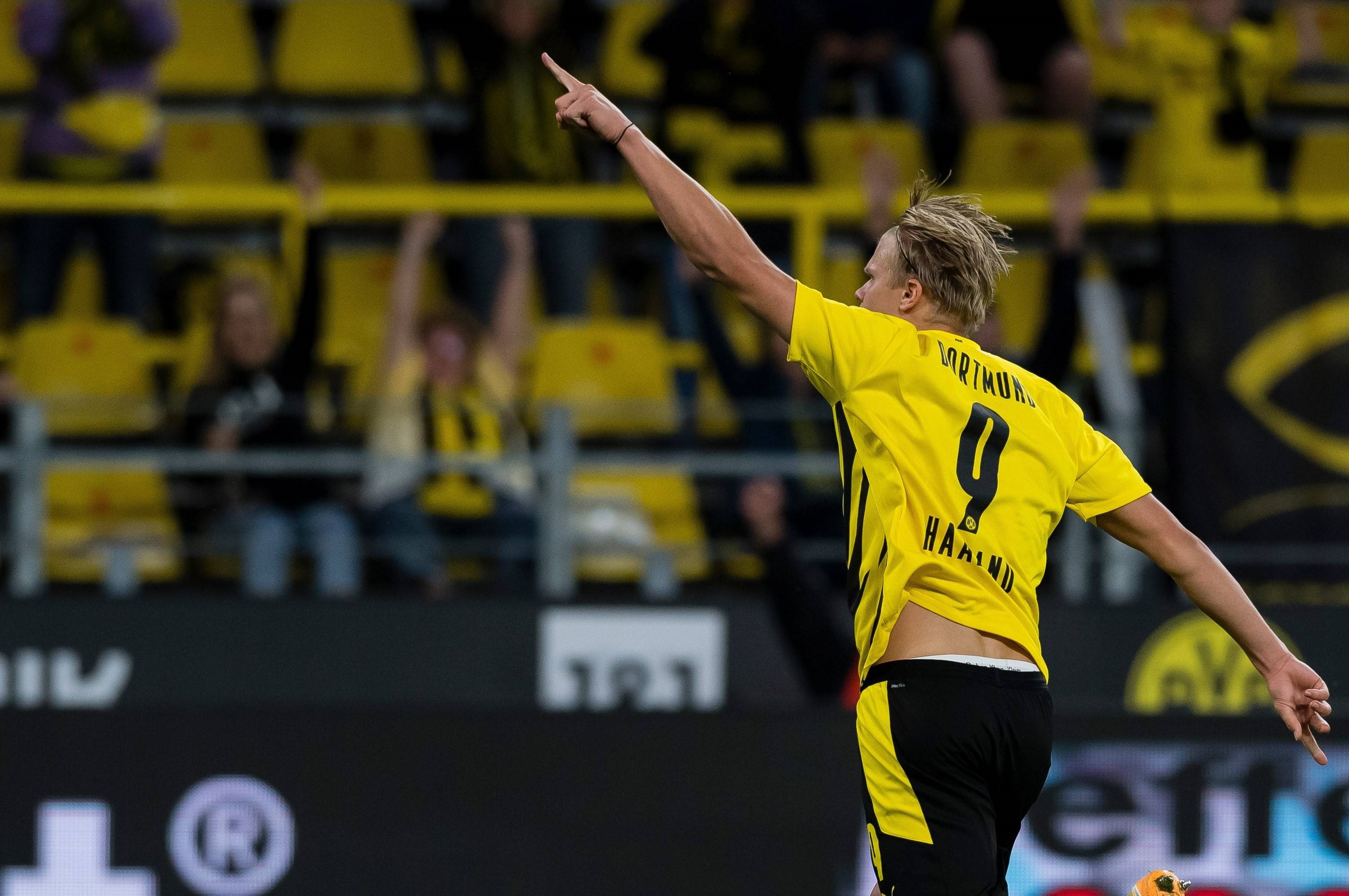 里程碑之夜！萨拉赫迎红军生涯英超第300次出场（荣耀时刻！萨拉赫完成红军生涯英超第300场出战）