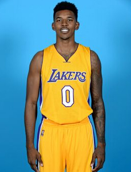 科莫利：尤文的DNA是胜利；足球书籍有些无聊我喜欢科学文章（科莫利：尤文骨子里就是为赢；足球书略枯燥，我更爱科学读物）